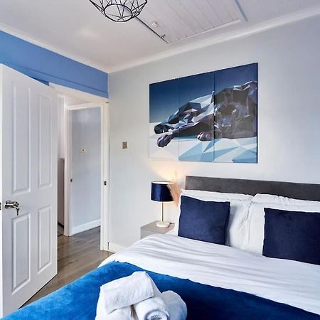 *Little Haven In Leeds* ¤Private Parking¤ Ensuite Λιντς Εξωτερικό φωτογραφία