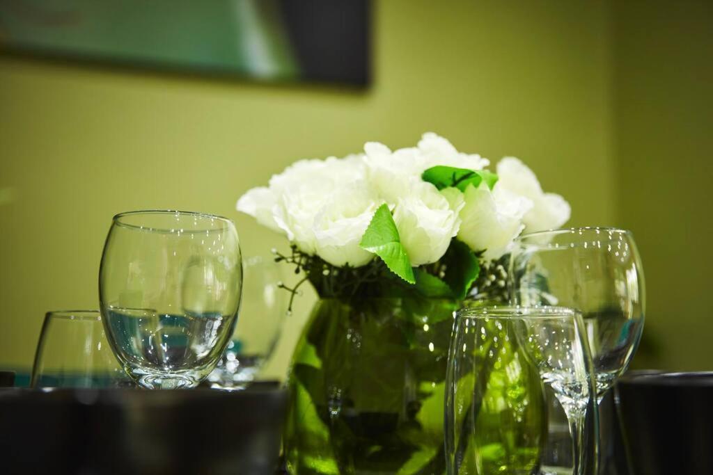 *Little Haven In Leeds* ¤Private Parking¤ Ensuite Λιντς Εξωτερικό φωτογραφία