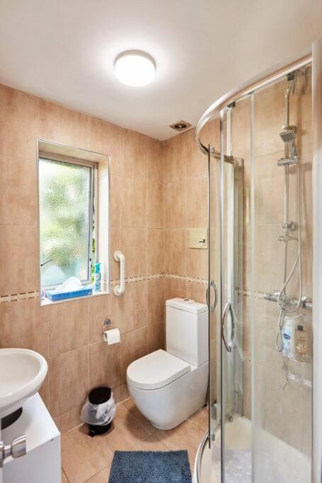 *Little Haven In Leeds* ¤Private Parking¤ Ensuite Λιντς Εξωτερικό φωτογραφία